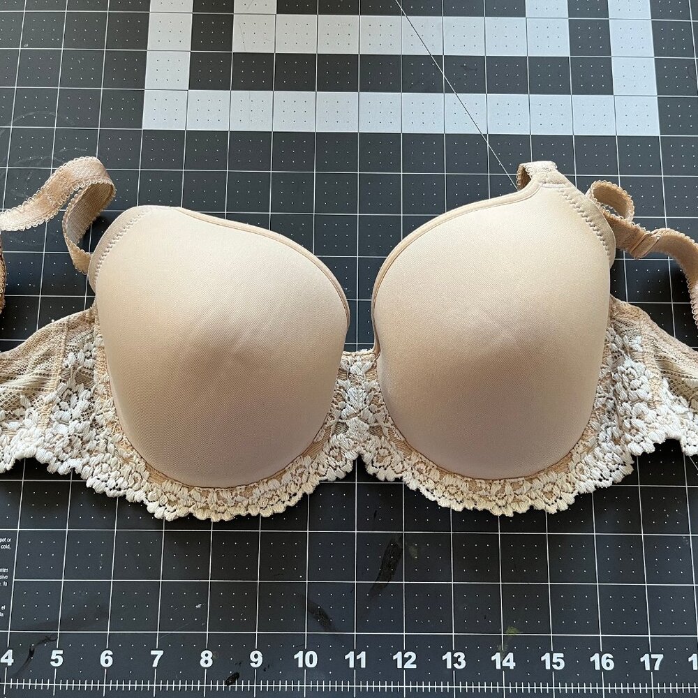 Wacoal Embrace Lace T-shirt Bra 30DDD
